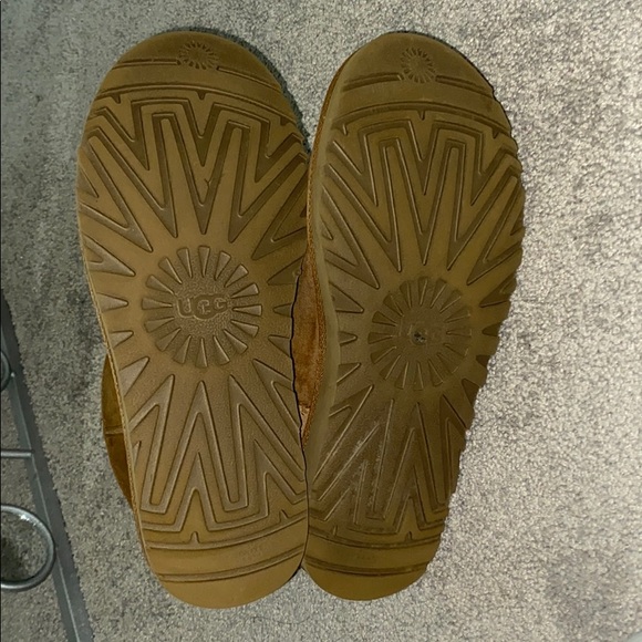 Ugg Boots - Picture 4 of 5
